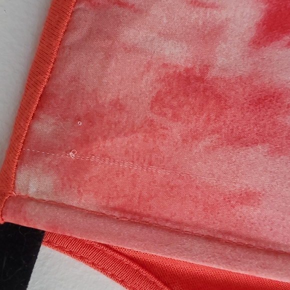 Coral top - Picture 4 of 5